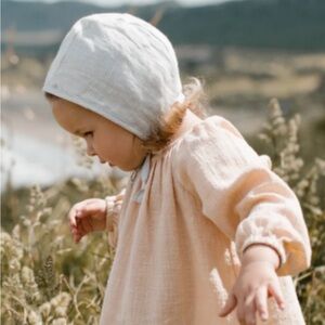 Briar Baby Bonnet